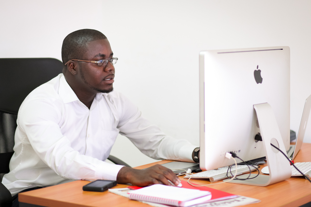 IT professional providing support